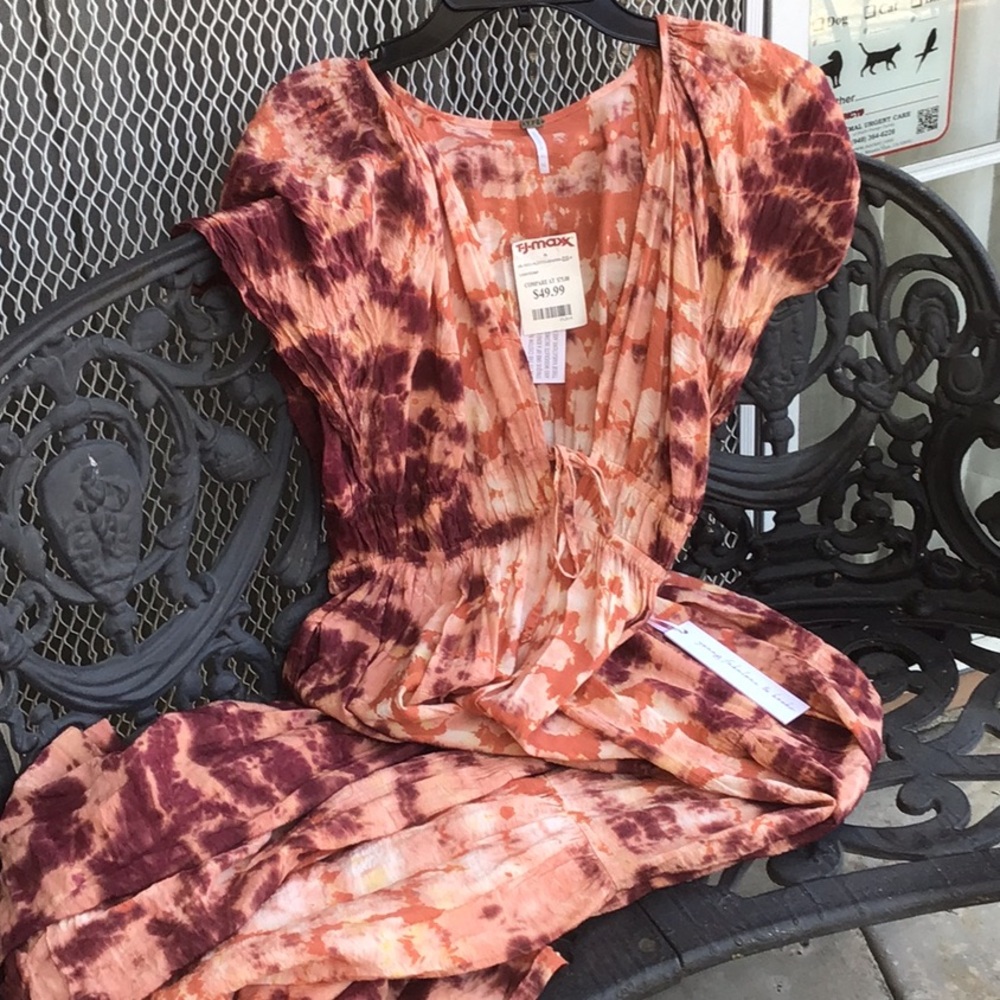 (New) Spring Dress - Picture 1 of 3